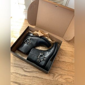 Frye Veronica Harness Short Boots
